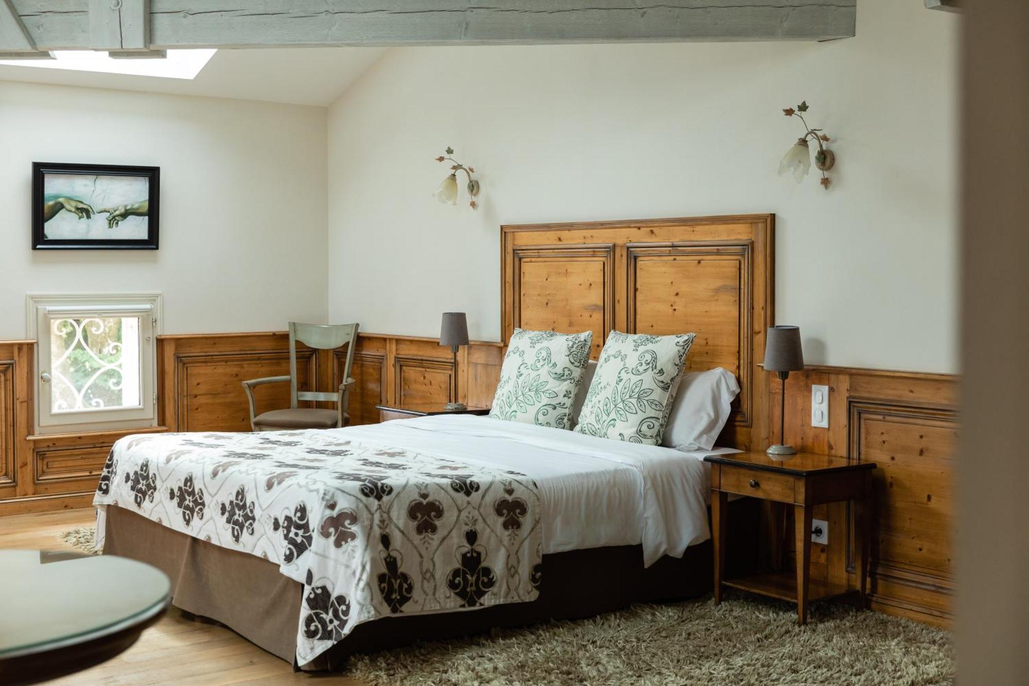 ピュイスガン シャトー ド モル Bed & Breakfast エクステリア 写真